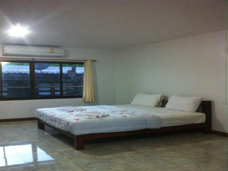 Khemthong Resort 2 Trang Exterior photo
